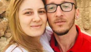 thumb Kişi Resmine Özel Tasarım Metal Tablo