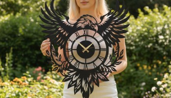 Kartal Desenli Roma Rakamlı Metal Duvar Saati