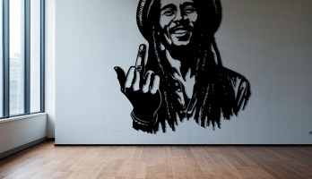 Bob Marley Orta Parmak Metal Tablo