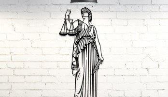 Adalet ve Düzen Tanrıçası Themis Metal Tablo