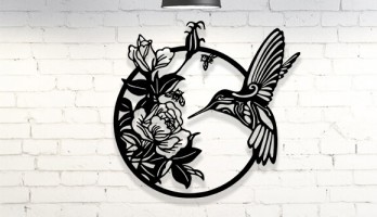 Çiçek Üzerindeki Sinek Kuşu Metal Tablo